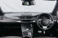 Лот: 21980255. Фото: 10. Lexus CT200h 2011