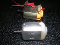 Лот: 8380791. Фото: 2. Продам два движка от детских игрушек... Моделизм