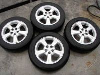 Лот: 2657947. Фото: 2. Комплект Оригинального Литья R15... Шины, Диски