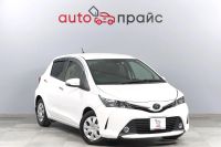 Лот: 23275741. Фото: 2. Toyota Vitz 2016. Авто, мото, водный транспорт