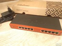Лот: 12788553. Фото: 2. MikroTik RouterBOARD 2011iL-IN. Сетевые устройства