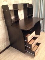 Лот: 4698850. Фото: 3. Стол письменный/компьютерный. Мебель