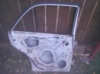 Лот: 6064928. Фото: 3. Дверь левая задняя белая Mazda... Авто, мото, водный транспорт