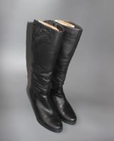 Лот: 11338922. Фото: 5. зимние сапоги 40 размер, хор.сост...