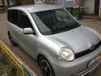 Лот: 1989315. Фото: 3. Продам TOYOTA SIENTA 2003год... Красноярск