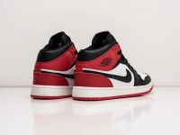 Лот: 20278337. Фото: 5. Кроссовки Nike Air Jordan 1 Mid...