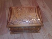 Лот: 203965. Фото: 2. Резная деревянная шкатулка. Предметы интерьера