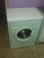 Лот: 3337334. Фото: 3. Стиральная машина Indesit WISL82... Бытовая техника