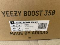 Лот: 17817683. Фото: 5. Adidas yeezy boost 350 v2 оригинал...