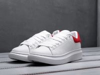 Лот: 12097140. Фото: 2. Кроссовки Alexander McQueen Lace-Up... Женская обувь