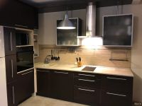 Лот: 12819086. Фото: 6. Кухонный гарнитур с бытовой техникой