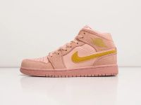 Лот: 19683622. Фото: 5. Кроссовки Nike Air Jordan 1 Mid