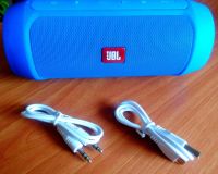 Лот: 10023959. Фото: 3. Портативная колонка JBL Charge... Бытовая техника