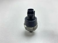 Лот: 23509206. Фото: 5. Датчик давления масла Toyota Vitz...