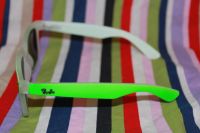 Лот: 4011879. Фото: 2. Очки Ray Ban Салатовые! Количество... Аксессуары