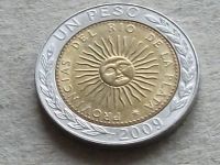 Лот: 19357585. Фото: 5. Монета 1 песо один Аргентина 2009...