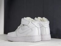 Лот: 15292600. Фото: 2. Кроссовки Nike Air Force 1 Winter... Женская обувь