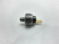 Лот: 23503725. Фото: 2. Датчик давления масла Mazda Premacy... Автозапчасти