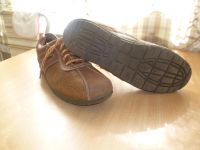 Лот: 10376125. Фото: 4. Кожаные кроссовки, производство... Красноярск