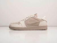 Лот: 20774115. Фото: 3. Кроссовки Nike Air Jordan 1 Low... Одежда, обувь, галантерея