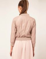 Лот: 3051385. Фото: 2. Фирменная куртка ASOS. Размер... Женская одежда