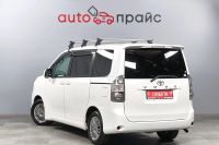 Лот: 23336501. Фото: 5. Toyota Voxy 2009