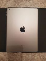 Лот: 18243911. Фото: 2. iPad 2018 space gray wifi 32gb. Компьютеры, ноутбуки, планшеты