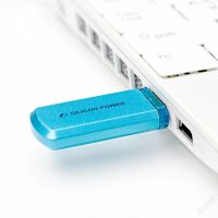 Лот: 3587799. Фото: 4. Флешка USB-накопитель 32Gb Silicon... Красноярск