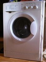 Лот: 1957146. Фото: 2. Стиральная машинка Indesit WIL... Крупная бытовая техника