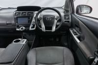 Лот: 21980256. Фото: 15. Toyota Prius Alpha 2013