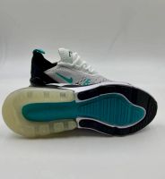 Лот: 21379244. Фото: 2. Кроссовки Nike air max 270. Мужская обувь