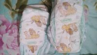 Лот: 7045263. Фото: 2. Памперсы Huggies 4 размер. Кормление и уход, гигиена