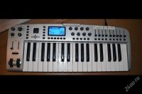 Лот: 2577952. Фото: 3. M-Audio Ozonic Audio/Midi FireWire... Музыкальные инструменты и оборудование
