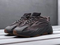 Лот: 13556639. Фото: 2. Кроссовки Adidas Yeezy Boost 700... Мужская обувь