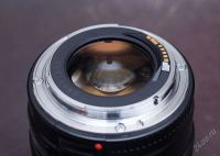 Лот: 1873102. Фото: 3. CANON EF 85 mm f/1.8 USM + Бленда... Красноярск