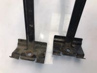 Лот: 21704671. Фото: 2. крепление аккумулятора Chevrolet... Автозапчасти