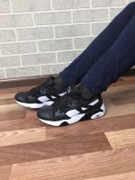 Лот: 9695588. Фото: 2. Кроссовки женские PUMA черно-белые. Женская обувь