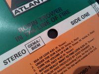 Лот: 15031443. Фото: 5. Robin Trower - In The Line Of...
