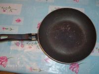 Лот: 923465. Фото: 3. 3 сковородки для дачи с рубля... Домашний быт