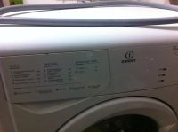 Лот: 3988780. Фото: 2. Стиральная машинка indesit wiun... Крупная бытовая техника