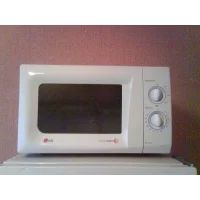 Лот: 5532093. Фото: 2. Микроволновая печь LG. Мелкая бытовая техника