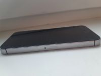Лот: 15541968. Фото: 2. IPhone Se. Смартфоны, связь, навигация