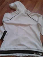 Лот: 8569238. Фото: 4. Белая плюшевая спортивная кофта... Красноярск