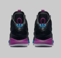 Лот: 25038115. Фото: 2. Кроссовки Nike Hyperdunk баскетбол. Мужская обувь