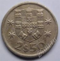 Лот: 92381. Фото: 2. Португалия. 2.5 эскудо 1974г. Монеты