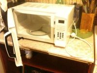 Лот: 8828233. Фото: 4. Микроволновка MMW 1721 800Вт. Красноярск