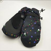 Лот: 18169879. Фото: 2. Варежки горнолыжные утепленные. Аксессуары