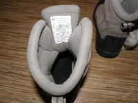 Лот: 1222260. Фото: 2. Зимние ботинки 33 размер Columbia. Обувь