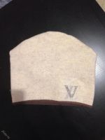 Лот: 3476996. Фото: 2. Новые теплые шапки LV. Женская одежда