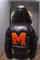 Лот: 4713635. Фото: 2. Пуховик Moncler,комбинезон. Одежда и аксессуары